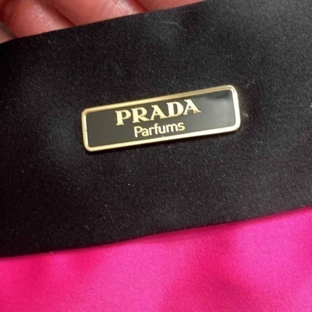 Prada perfums pink black makeup cosmetic bag